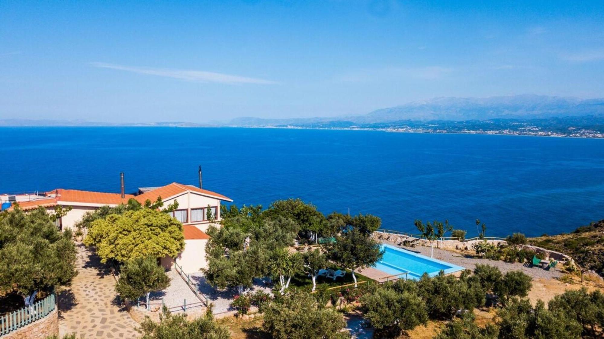 Villa Akrolithos With Private Pool Chania  ภายนอก รูปภาพ